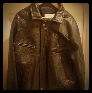 Mens Black Leather City Streets Racing Jacket.